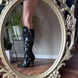 Chic Black and Silver Heeled Boots Juno Italian euro size 38 fits like US 7